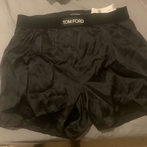 Black silk tom for shorts